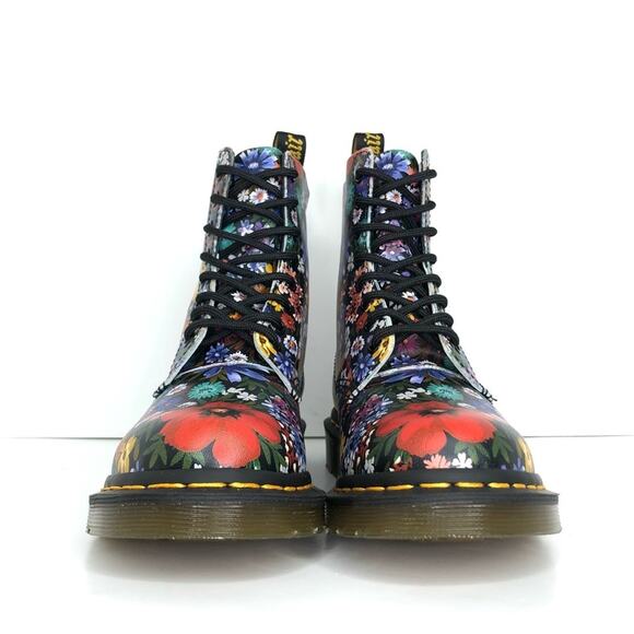 NIB Dr Martens Wanderlust Multi Colored Graphic Floral Lace Up Boots Women’s 6 - Picture 7 of 9